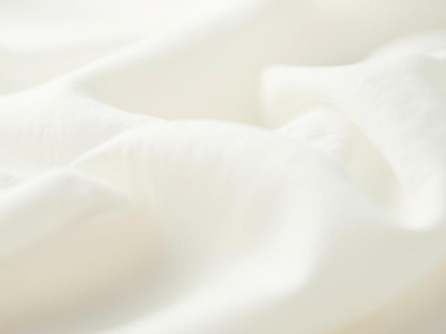 細かい織りのリネン生地、PFC認証済み